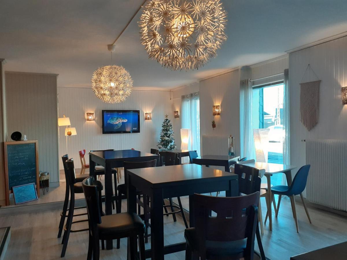 Fuzei Hotel Lorient-Ланестер Экстерьер фото